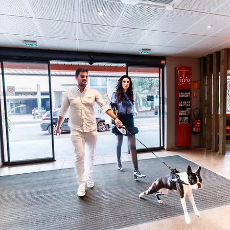 宜必思戛纳曼德里尔酒店 3* Mandelieu