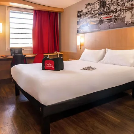 Hotel Ibis Cannes 3*