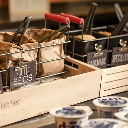 宜必思戛纳曼德里尔酒店 Mandelieu