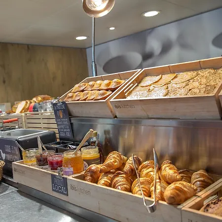 酒店 宜必思戛纳曼德里尔酒店 3*