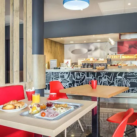 宜必思戛纳曼德里尔酒店 3* Mandelieu