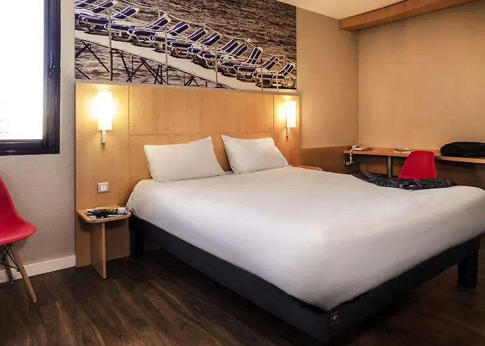 Hotel Ibis Cannes 3*