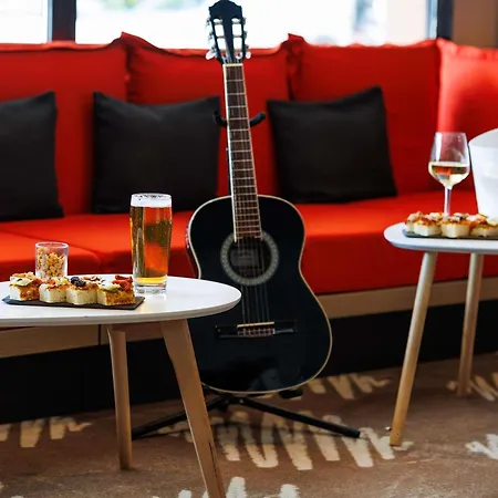 호텔 Ibis Cannes 3*