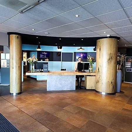 Hotel Ibis Cannes 3*