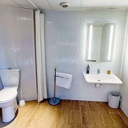 Hotel Ibis Cannes
