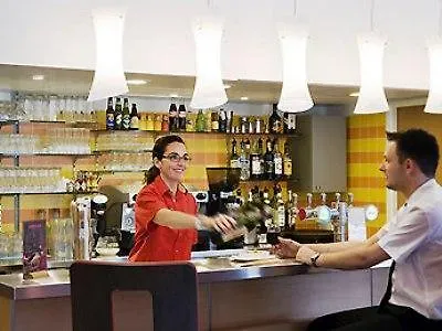 Ibis Cannes 3* Mandelieu