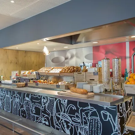 Ibis Cannes Hotel 3*