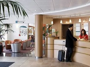 Ξενοδοχείο Ibis Cannes 3*