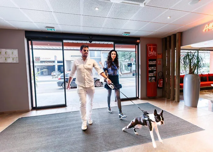 Ibis Cannes 3* ماندوليو لا نابول