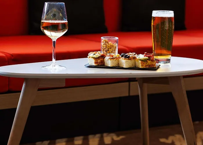 فندق Ibis Cannes ماندوليو لا نابول