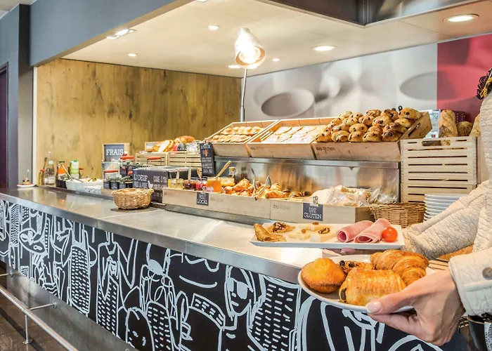 Ibis Cannes 3* ماندوليو لا نابول