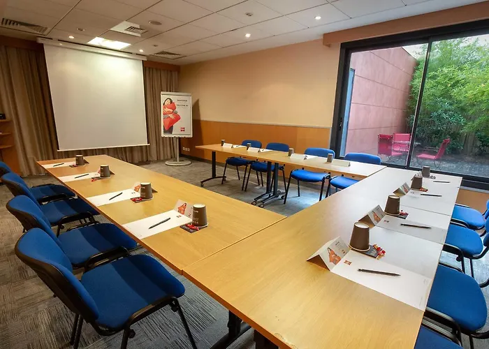 فندق Ibis Cannes