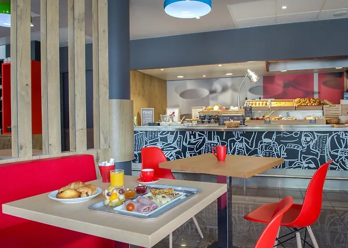 Ibis Cannes 3* ماندوليو لا نابول